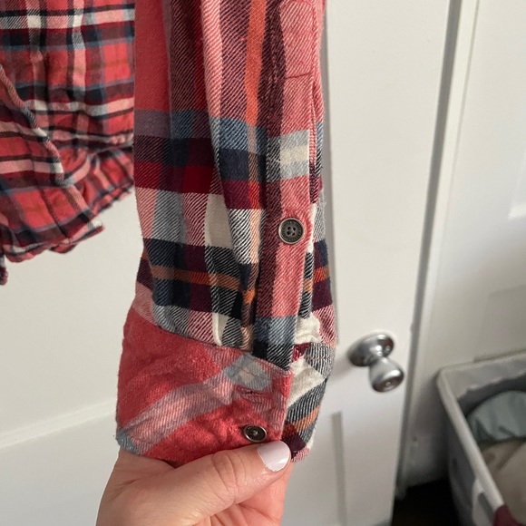 Abercrombie and Fitch Plaid Buttondown - Picture 4 of 6